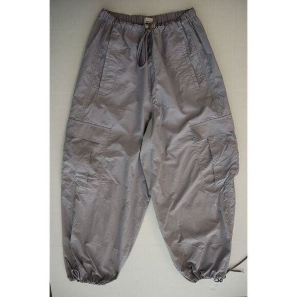 BDG OB1708969 Women's Sz M Gray Adjustable Cuff Parachute Cargo Pants - Picture 1 of 11